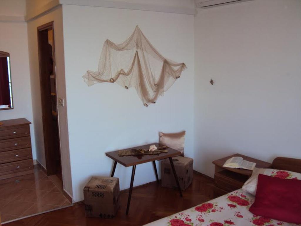 Rooms Raos 布雷拉 外观 照片